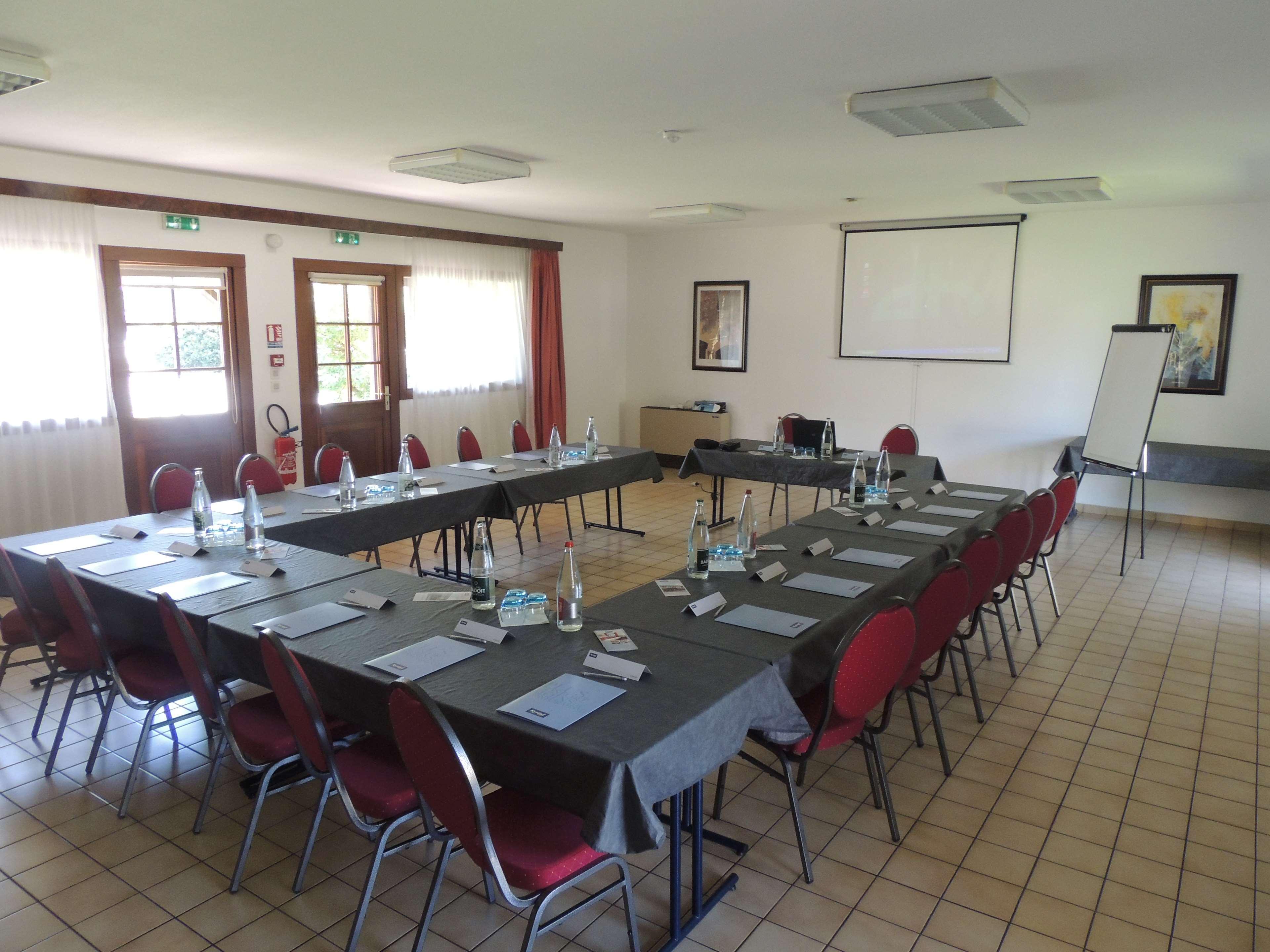Kyriad Chateauroux Bagian luar foto